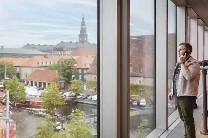 office-space-startup-slider (6)