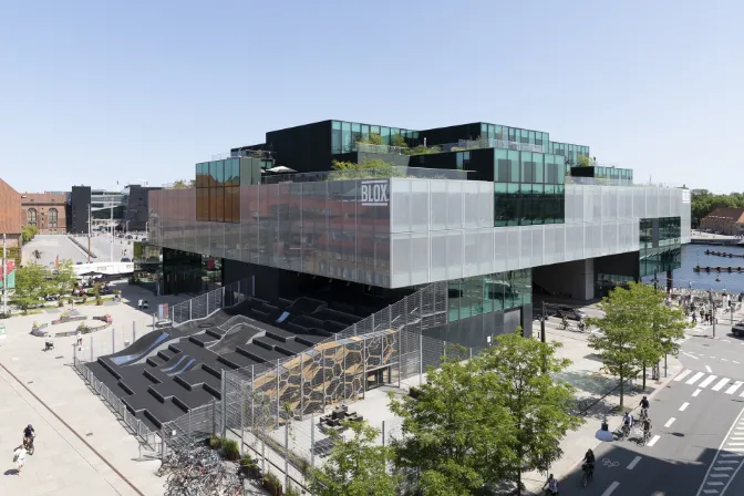 office-space-waterfront-slider (2)